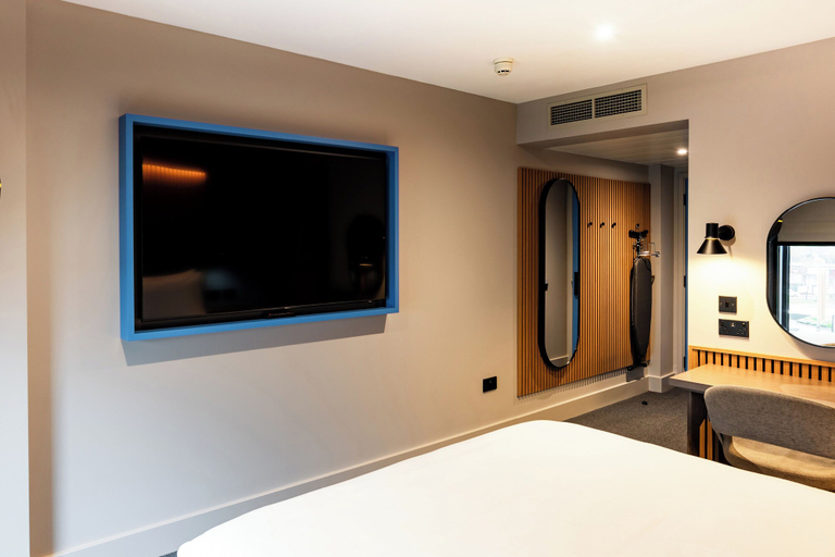 Bedroom 4, Village Hotel Manchester Ashton, Tameside