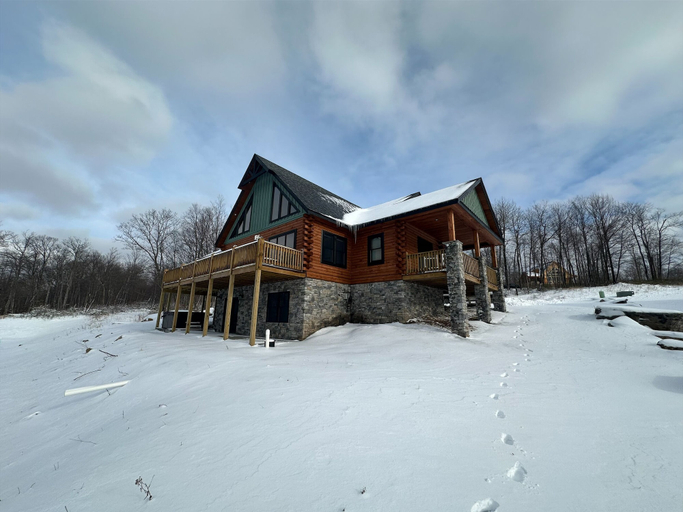 Exterior & Views 2, Mama Bear Lodge by Taylor Made Deep Creek, Garrett