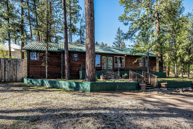 Exterior & Views 2, The Roost Downtown by Ruidoso Vacation Rentals, Lincoln