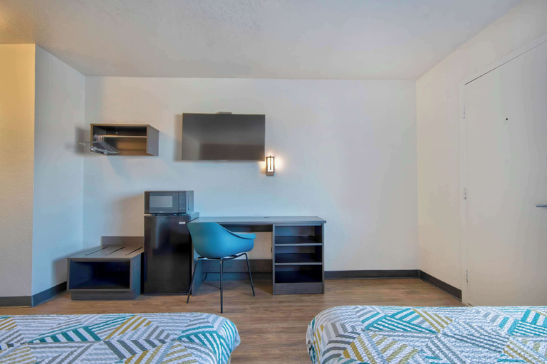 Others 5, Studio 6 Albuquerque, NM – Midtown, Bernalillo