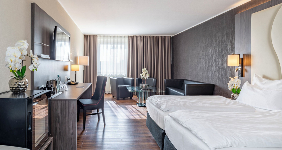 Bedroom 2, PLAZA INN Grevenbroich, Rhein-Kreis Neuss