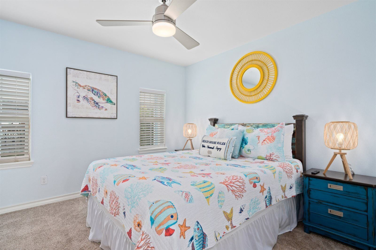 Bedroom 3, Hook, Wine & Sinker by Miss Kitty’s, Aransas
