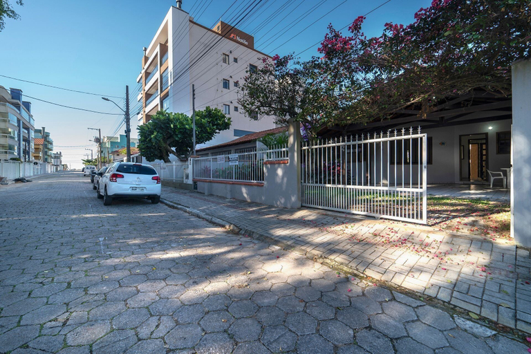Exterior & Views, 914B - Casa 3 dormitórios em Bombas SC, Bombinhas