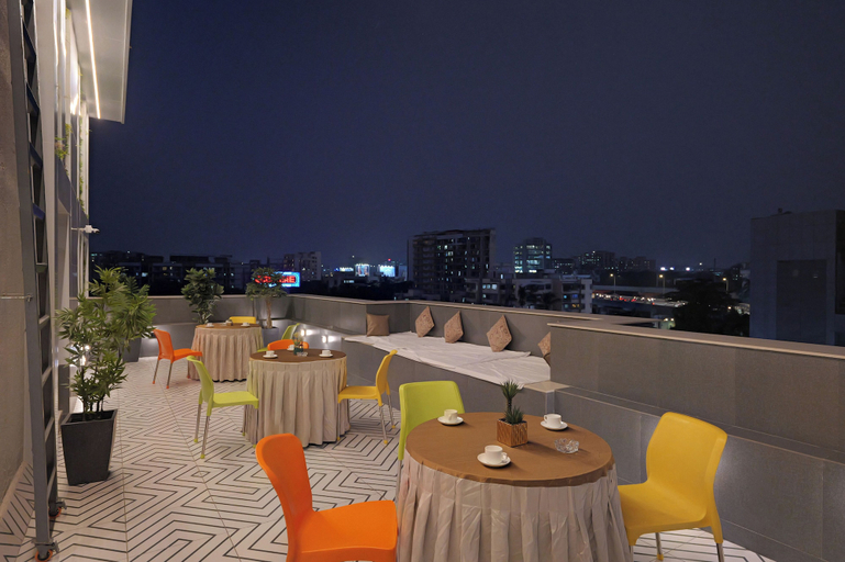 Food & Drinks 5, Planet Boutique Hotel, Mumbai Suburban