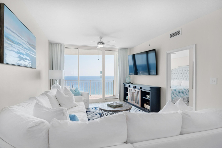 Bedroom 3, Aqua Resort 2103, Bay