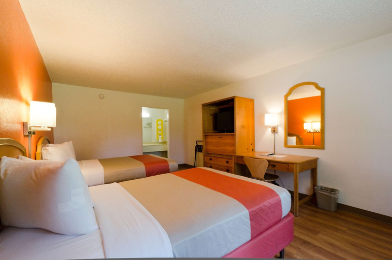 Bedroom 3, Motel 6 Frederick, MD - Fort Detrick, Frederick