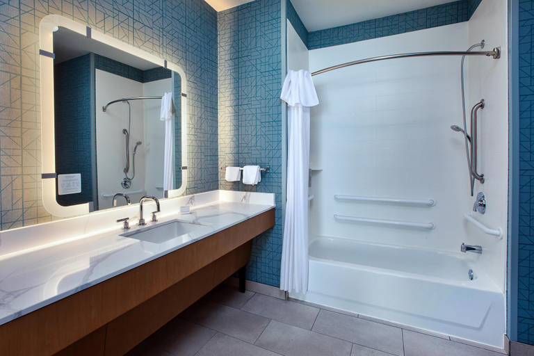 Bathroom 4, Homewood Suites by Hilton Sioux Falls, Lincoln