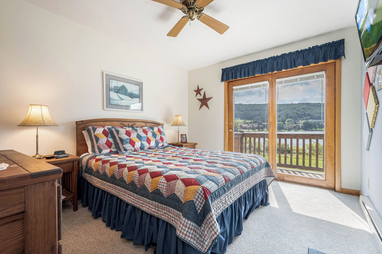 Bedroom 2, Ski Harbor 14 by Taylor Made Deep Creek, Garrett