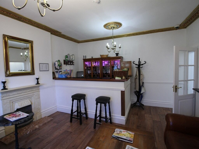 Others 4, Thanington Hotel, Kent
