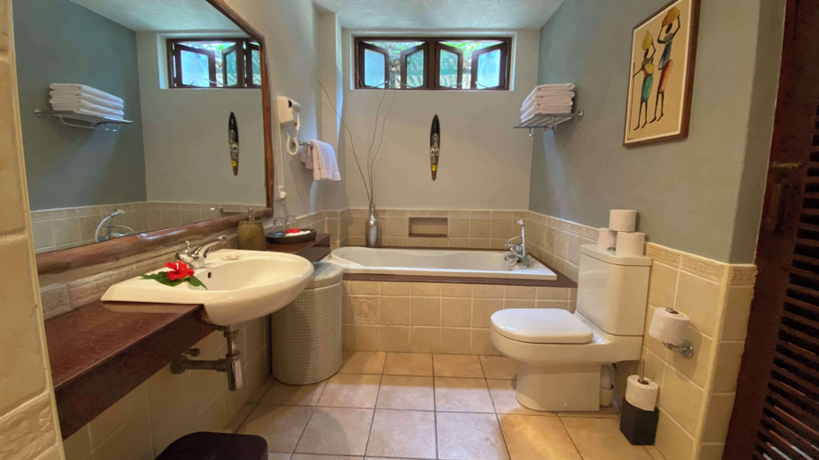 Bathroom 5, Neptune Palm Beach Boutique Resort & Spa All Inclusive, Msambweni