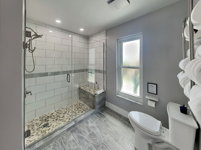 Bathroom 4, Nauti Mermaid by Distinctive Beach Rentals, Lee