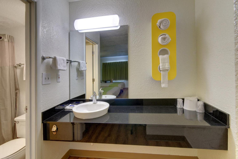 Bathroom 5, Motel 6 Destin, FL, Okaloosa