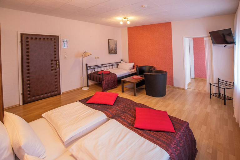 Bedroom 4, Berghotel Waidmannsheil, Waldeck-Frankenberg