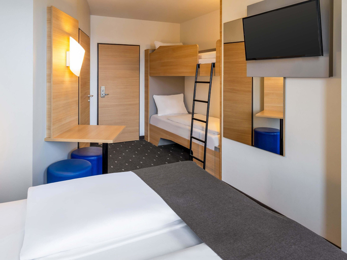 Bedroom 4, B&B HOTEL Fulda-City, Fulda