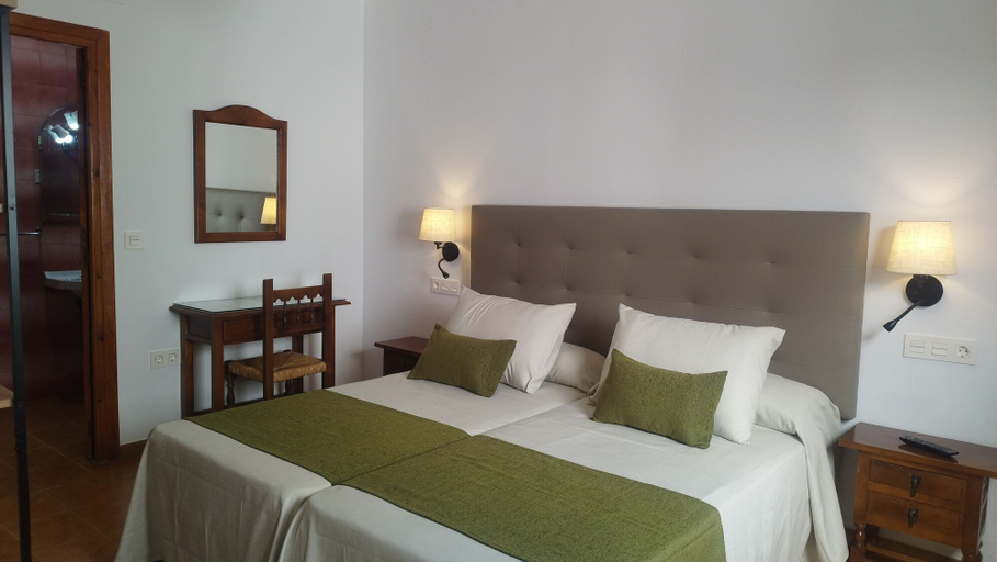 Bedroom 3, Hostal Las Perdices, Granada