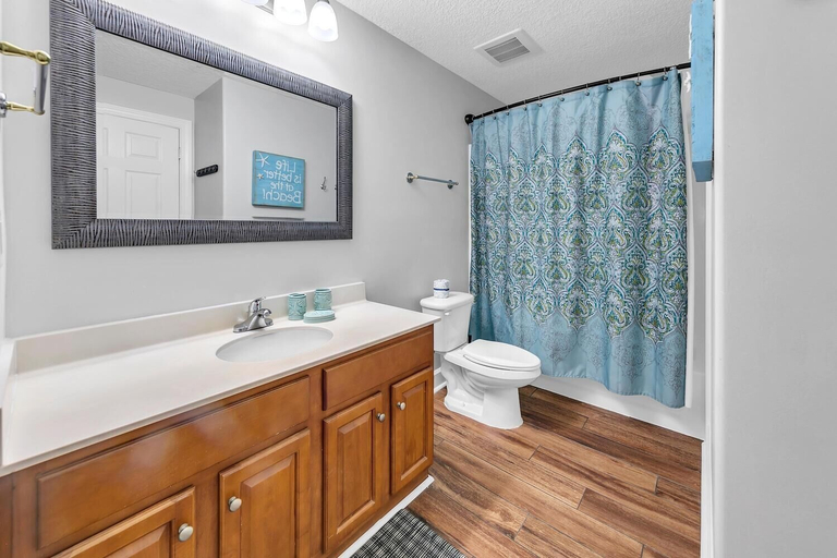 Bathroom 4, Ocean Reef 1204, Bay
