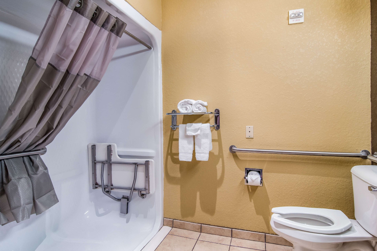 Bathroom 4, Motel 6 Canton, GA, Cherokee
