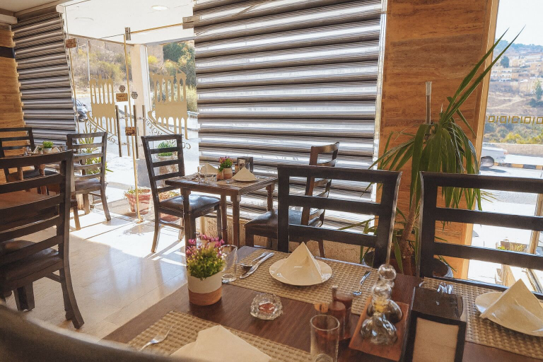 Food & Drinks 5, Corner View Hotel – Petra, Wadi Musa
