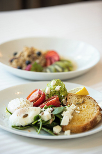 Food & Drinks 4, Fraser Suites Sydney, Sydney