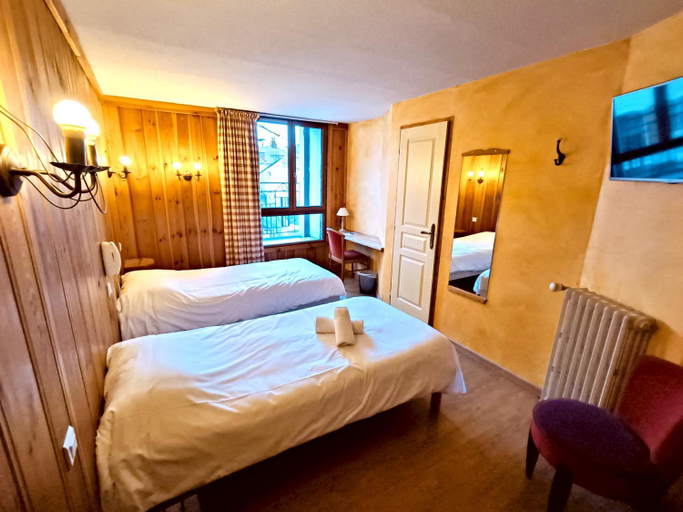 Bedroom 2, Hotel Picheyre, Pyrénées-Orientales