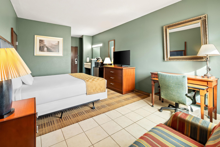 Bedroom 3, Americas Best Value Inn Somerville, Burleson