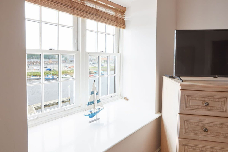 Others 4, Host Stay Seal Watch, North Yorkshire