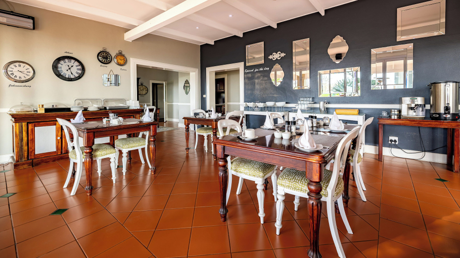Food & Drinks 5, Loerie's Call Guesthouse, Ehlanzeni