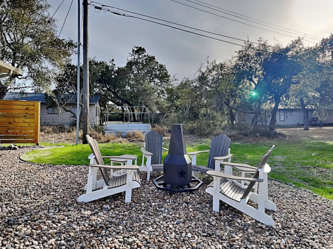 Others 3, Holiday Hideaway by Miss Kitty’s, Aransas