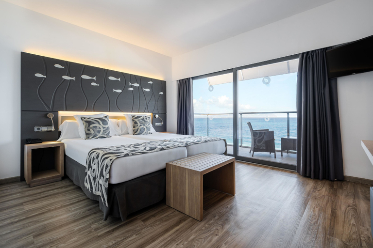 Bedroom 3, THB Gran Bahia Hotel and Apartments, Baleares