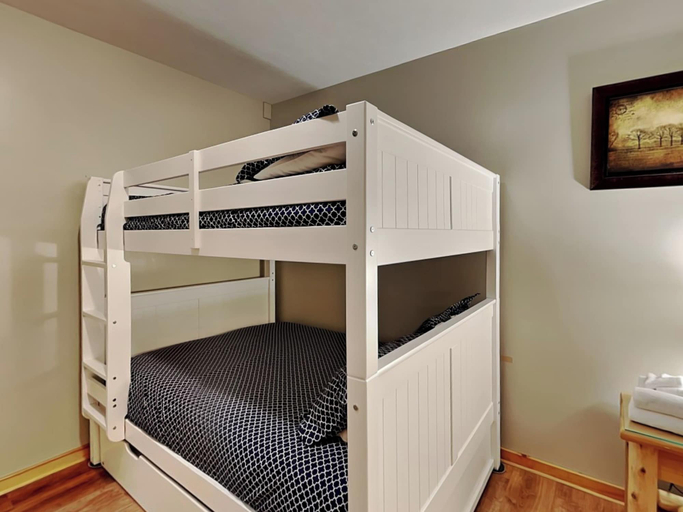 Bedroom 2, Almost Paradise by Taylor Made Deep Creek, Garrett