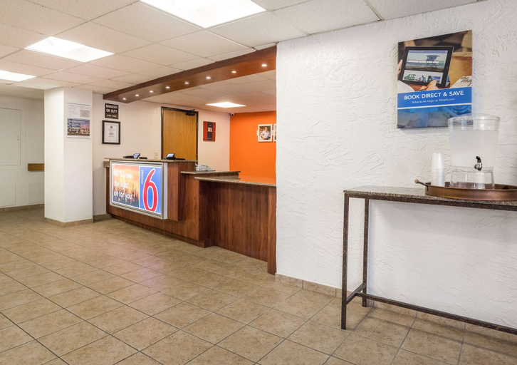 Others 5, Motel 6 Prospect Heights, IL, Cook