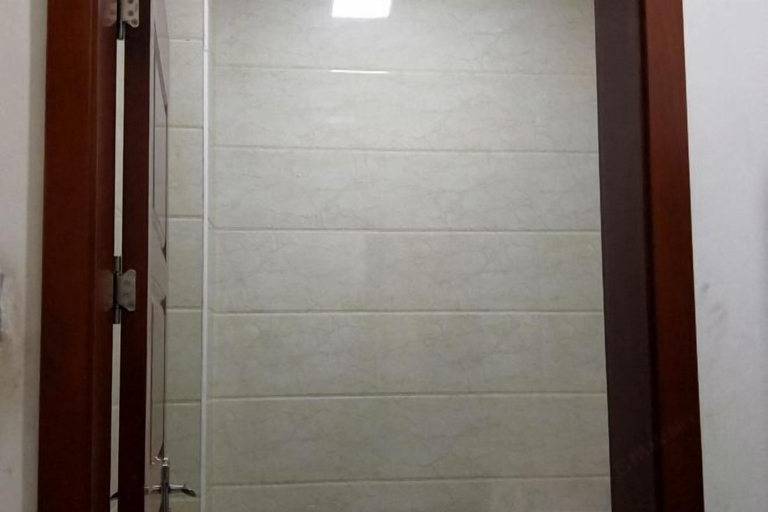 Bathroom 4, Xiyan International Hotel, Baiyin