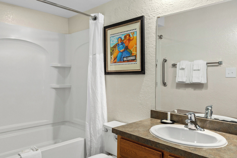 Bathroom 4, WorldMark Grand Lake, Delaware