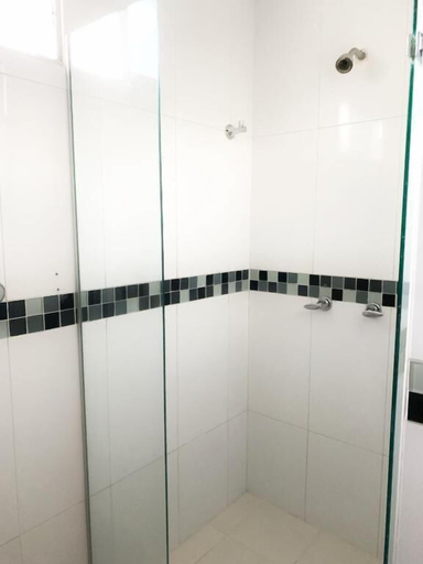 Bathroom 4, Hotel Continental Plaza, Barranquilla