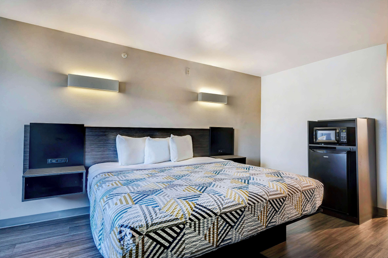 Bedroom 3, Motel 6 Mesquite, TX - Balch Springs, Dallas