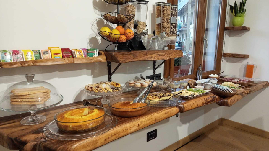 Food & Drinks 5, B&b Didova, Nuoro