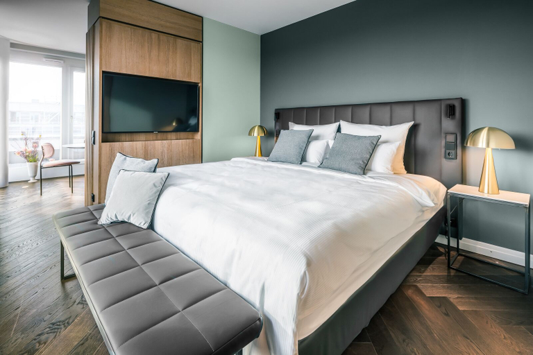 Bedroom 4, SOLLER Business Hotel – Munich Airport MUC, Freising