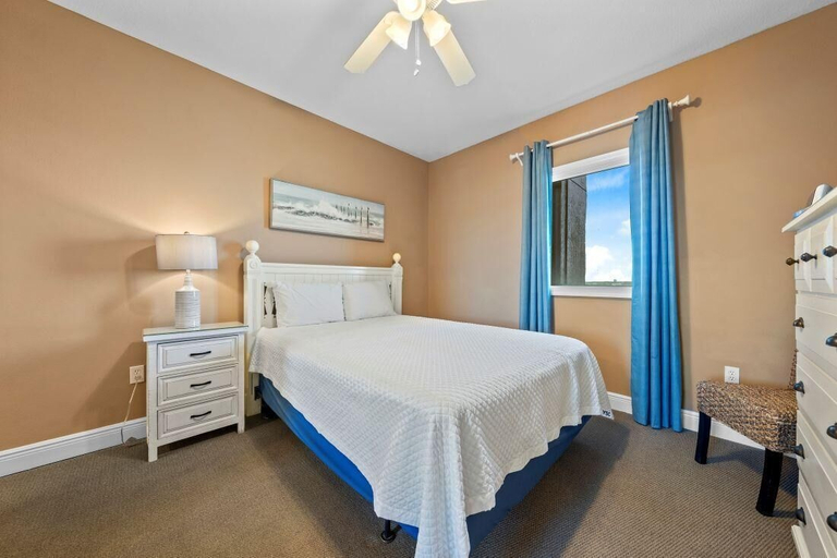 Bedroom 4, San Carlos 701, Baldwin