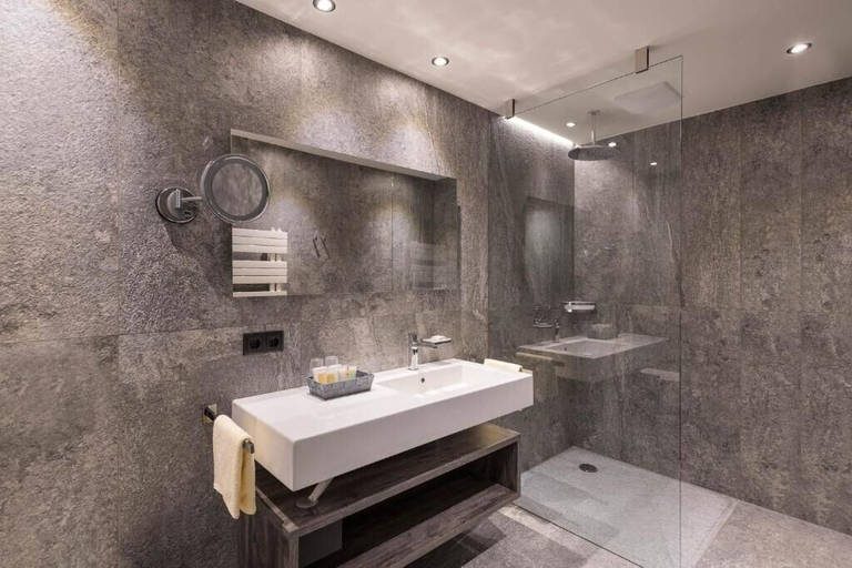 Bathroom 5, Winterresort Mooshaus, Imst