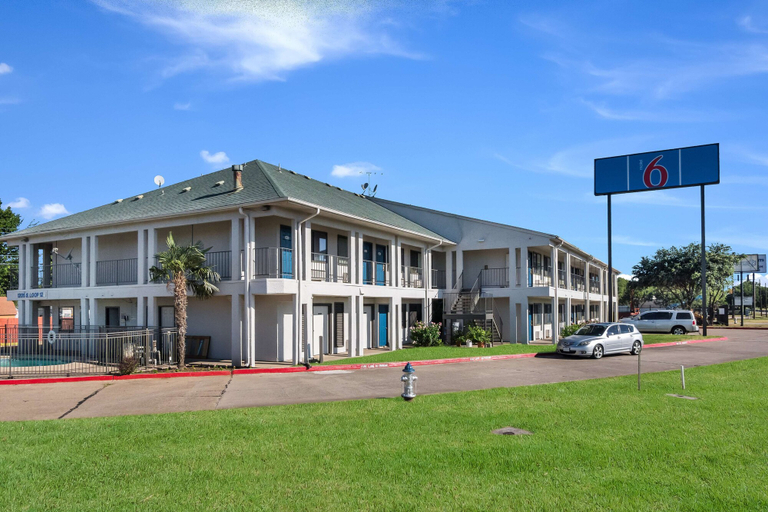 Exterior & Views 2, Motel 6 Irving, TX - Loop 12, Irving