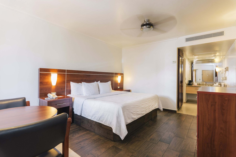 Bedroom 2, Hotel San Sebastian, Hermosillo