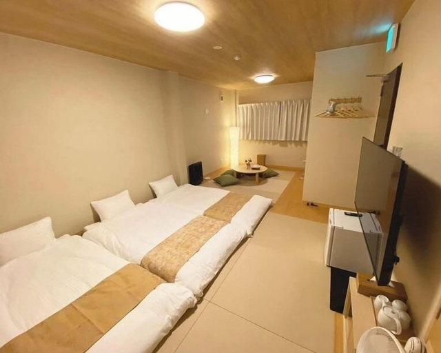 Bedroom 5, AJITO Hostel & CafeBar, Shingū