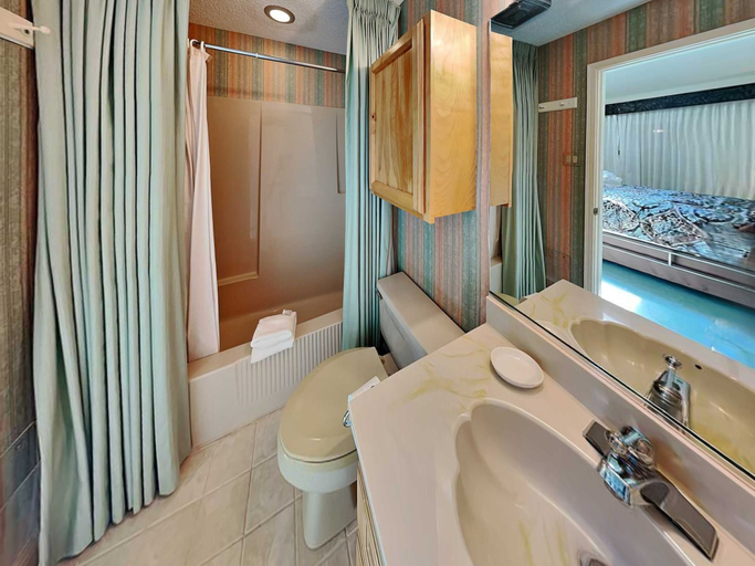 Bathroom 4, Blue Duck Lodge by Ruidoso Vacation Rentals, Lincoln