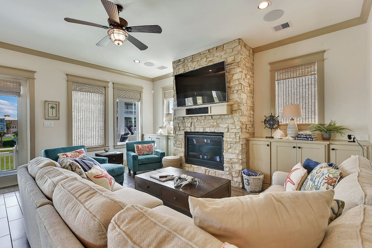Others 4, Neptune's Sanctuary by Ryson Vacation Rentals, Galveston
