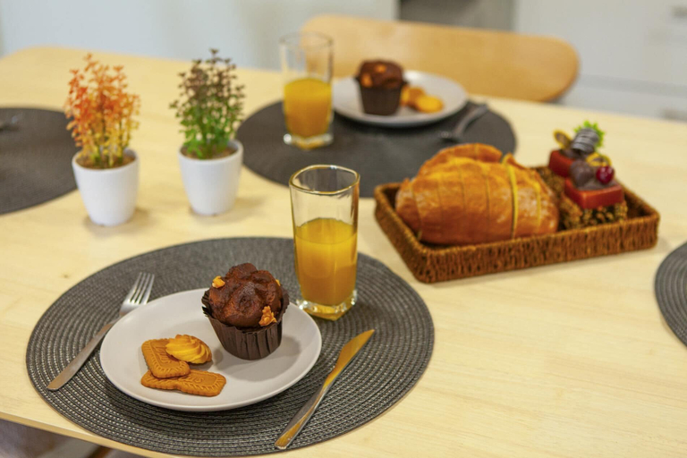 Food & Drinks 5, A15- Cliffside Beach Apartment by Dreamalgarve, Lagos