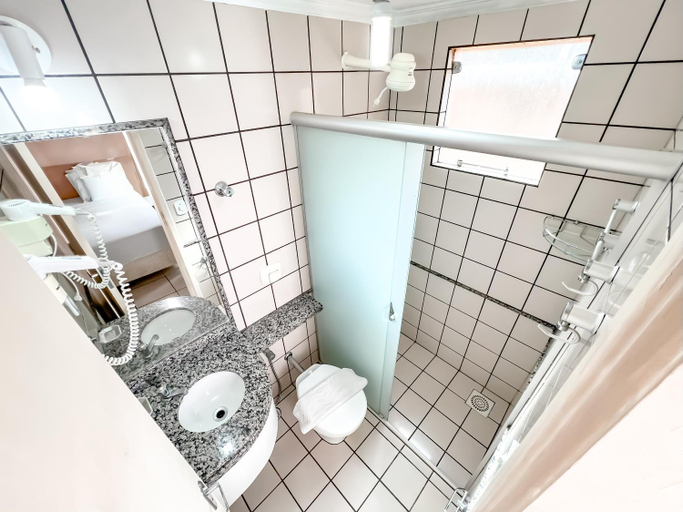 Bathroom 2, diRoma Fiori direto com o Grupo diRoma com acesso ao Acqua Park e Cafe da manha, Caldas Novas