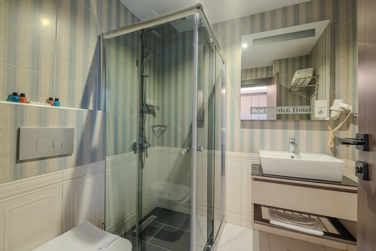 Bathroom 5, Best Garden Hotel, Fatih