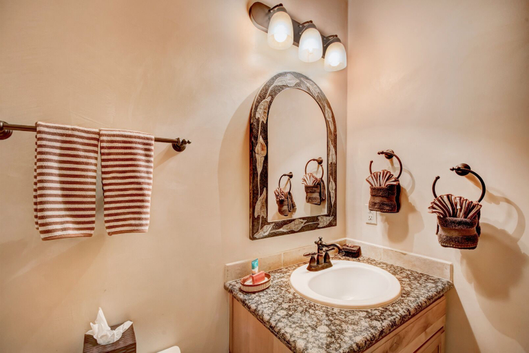 Bathroom 3, El Corazon de Santa Fe by Kokopelli Property Management, Santa Fe