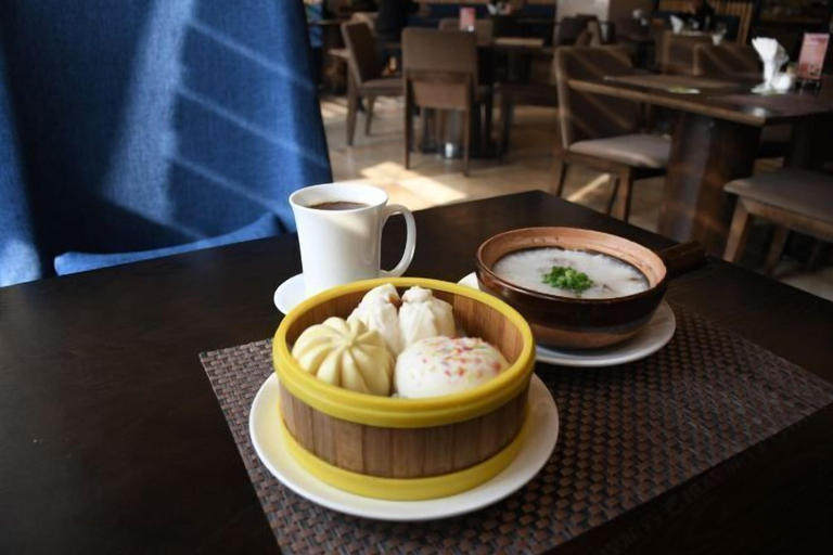 Food & Drinks 5, Phoenix Hill Hotel Dongguan (Golf Course Shop), Chuzhou