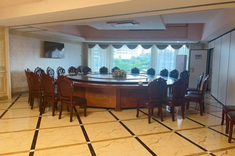 Others 4, Vienna Hotel (Xinyi Jiaoyucheng River View), Maoming